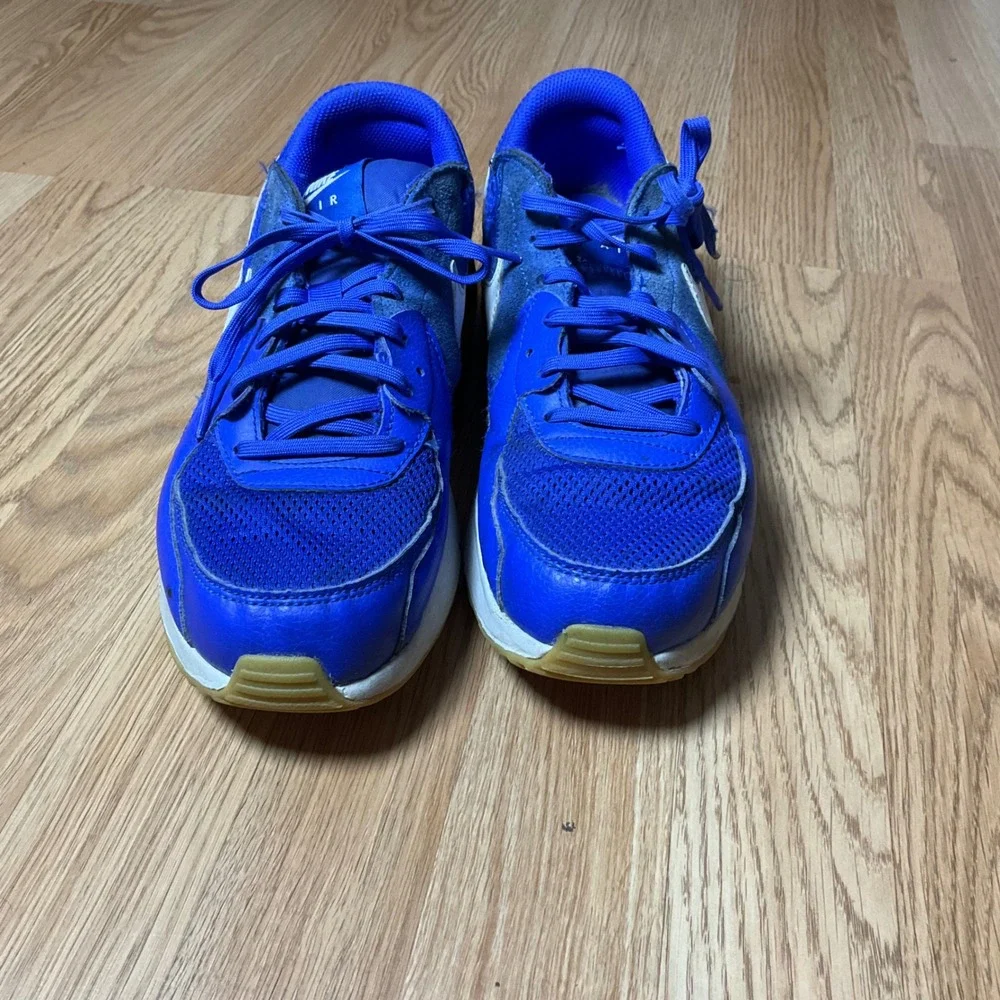 Nike Air Max Excee Men 9 Blue Navy White Gum HM4751-445 Low Top Sneakers